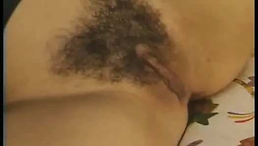 Sexy küken bläst seinen schwanz
