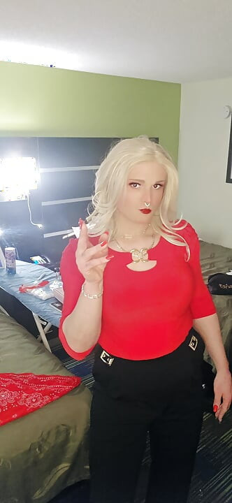 Kylie Rey (shemale) She's Bad She's Hottest Smoking Fetish