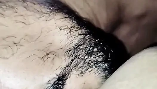 Meri Randi biwi lund maang rahi hai