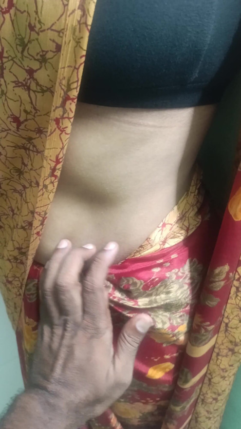 chennai college teacher saree sanding romance in guest house | Clip 1