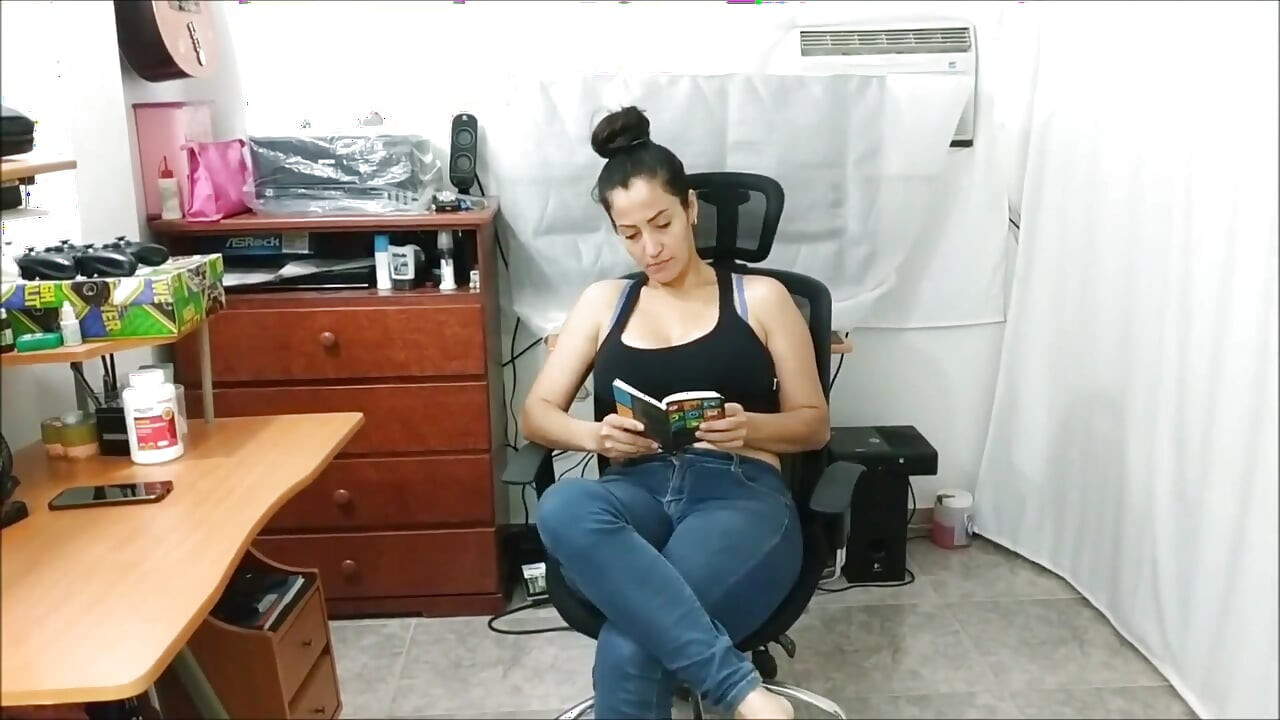 Pacify Stepmom and Go Out Without Her Permission!