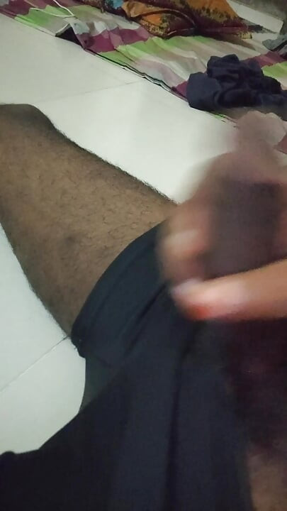 Iam so creagy but is fully my roommet he not  showing up but I show it