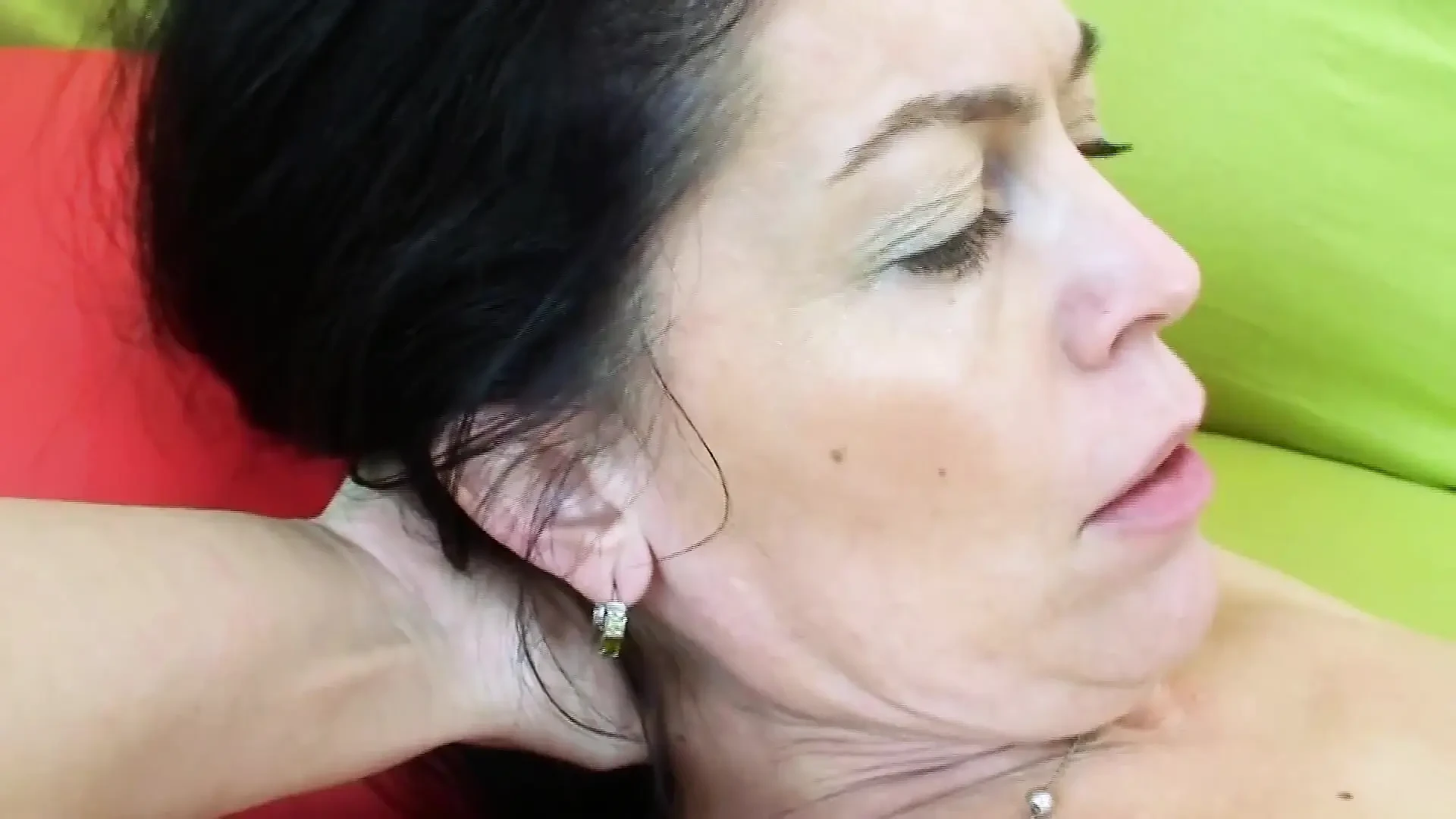 Жалаңаш бейне байқауы