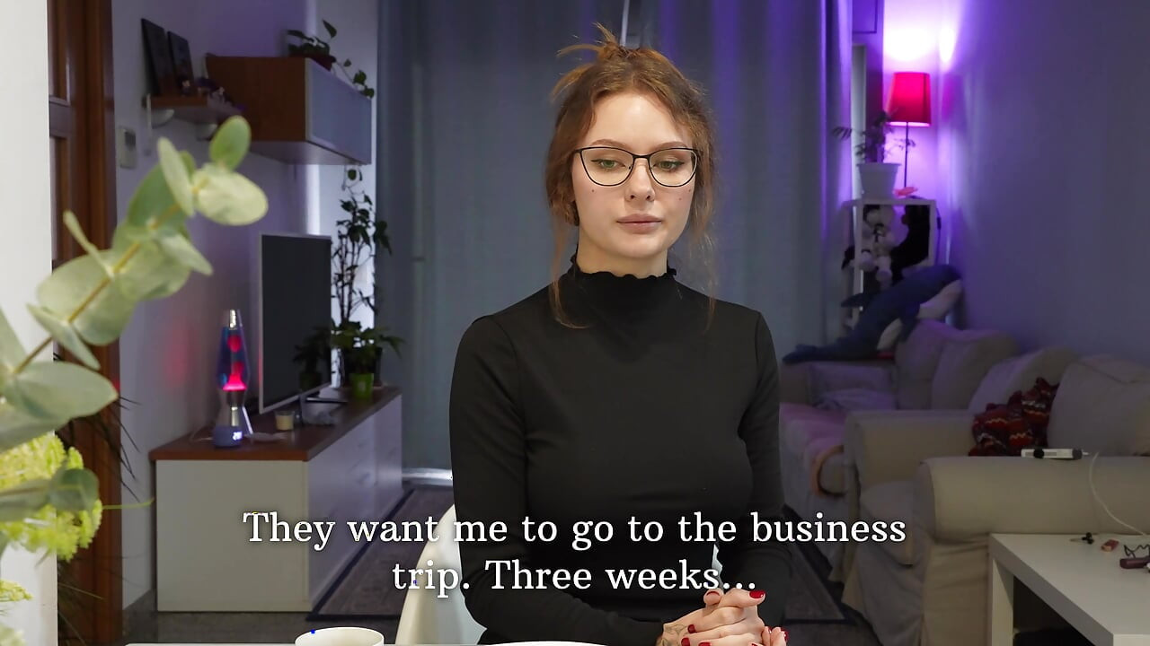 "क्या तुमने मेरे अंदर किया?" उसके खिलाफ रगड़ने के बाद सौतेली माँ।