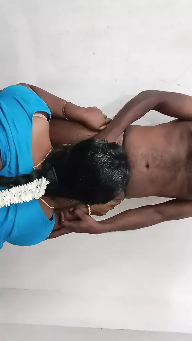 Indian Desi hot girl cheating fucking in husband friend very hot fucking in my pussy big cock sucking hart fucking ass cum short