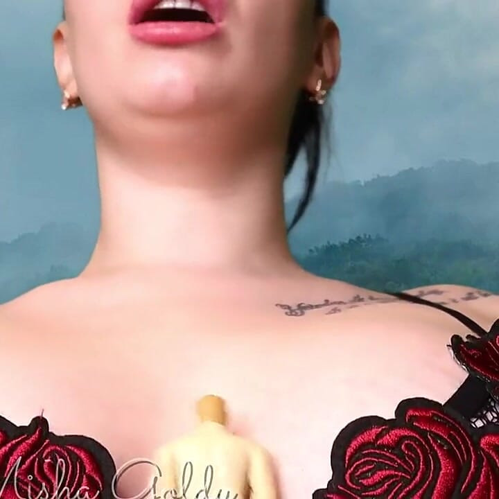 Powerful and Sexy Giantess Is Hungry, and Today Little Human Is My Slave! He Smells so Tasty! Did He Want to Be a Part