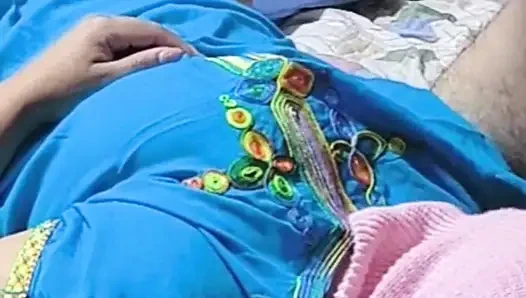 Tante arab pantat montok lagi asik ngentot sama cowok arab