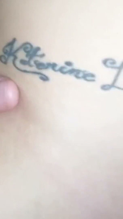 CHICA VIRGEN TENIENDO ORGASMO - KATPEACH | Clip 1