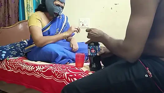 Муж и жена, частные романтические моменты с Телугу