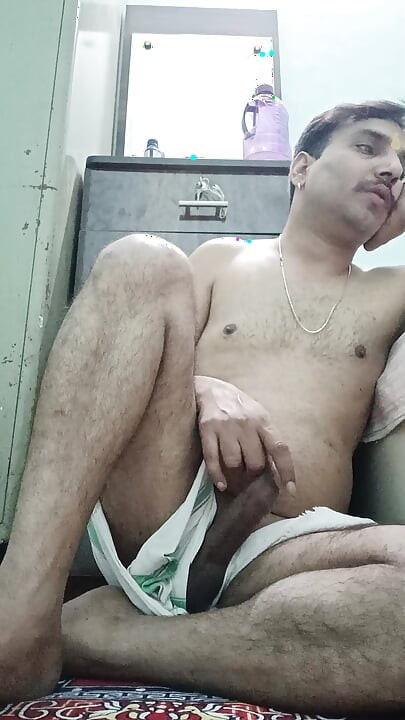 Indiano desi homem gosta de sexo com vizinho e oficial do exército papai