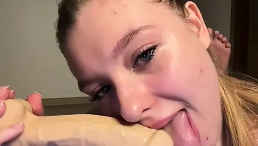 Creampie kommt beim analficken und muschi mit großem dildo mit jucielussie