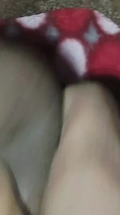 오지는 젖가시기 "로맨틱한 힌디어 섹스 비디오"