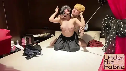 Sessiz gözlüklü kadın görüntü videosuyla kandırılarak dölleniyor bakış açısı