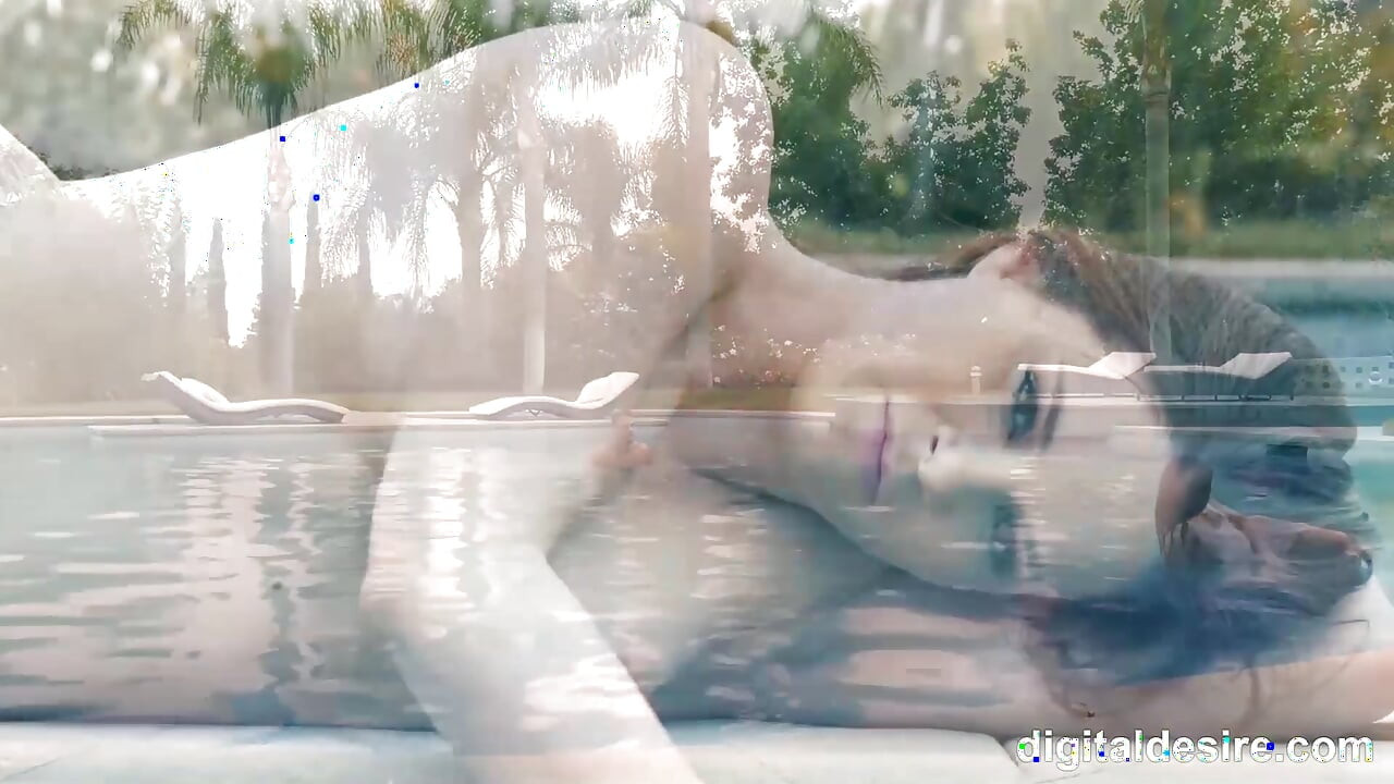 คุณดูได้ แต่สัมผัสไม่ได้! Glam Ponstar Jenna J Ross ที่ DigitalDesire