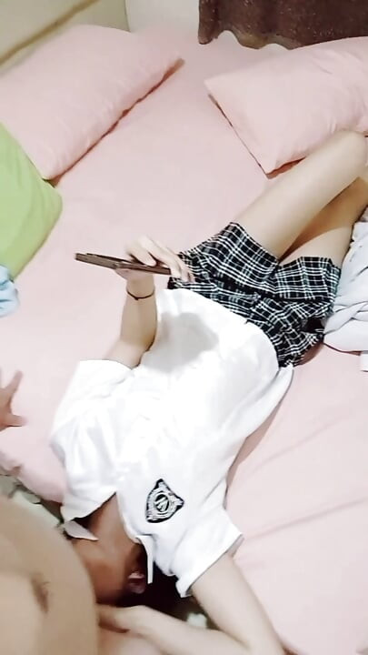 Stepsister Wants My Cum Before School