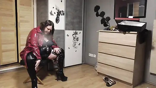 Ich bin deine  Leder Herrin