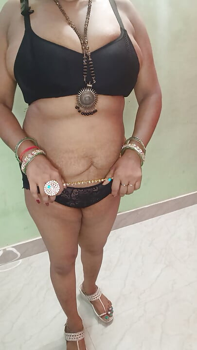 Indyjski bbw bhabhi taniec i seks sari bluzka czysty hindi głos