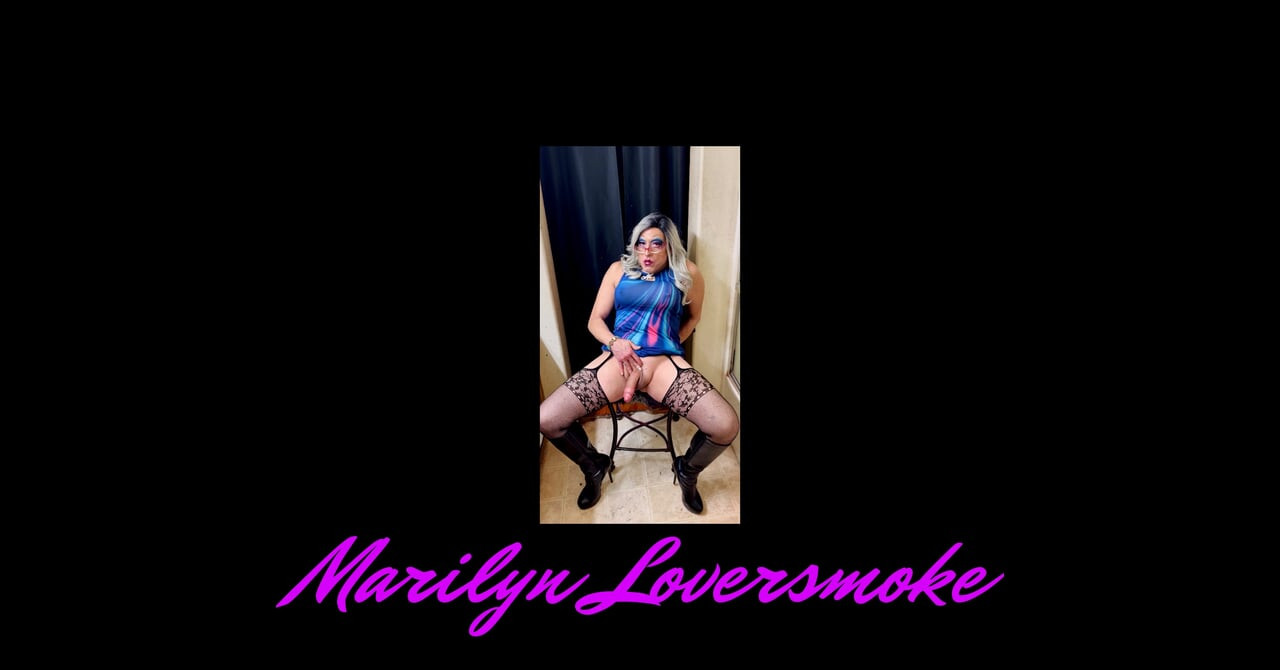 Beautiful Marilyn Masturbation Cum Smoking Fetish