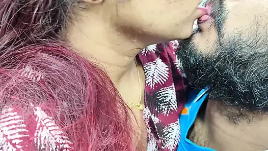 Göt basını ile ateşli öpücük