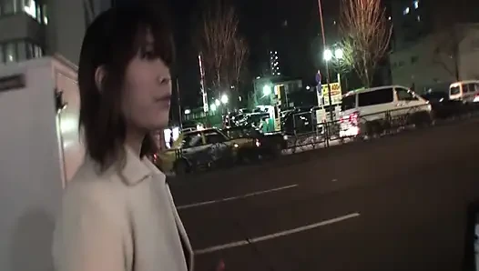 A115F05 Erotic interview exclusive to beautiful young wives with large breasts! After being sexless for half a year with her husband, she presses a vibrator against her frustrated crotch and blossoms into a lewd 3P sex!