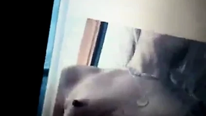 Bir arkadaş için haraç. karısı üzerinde boşalmak