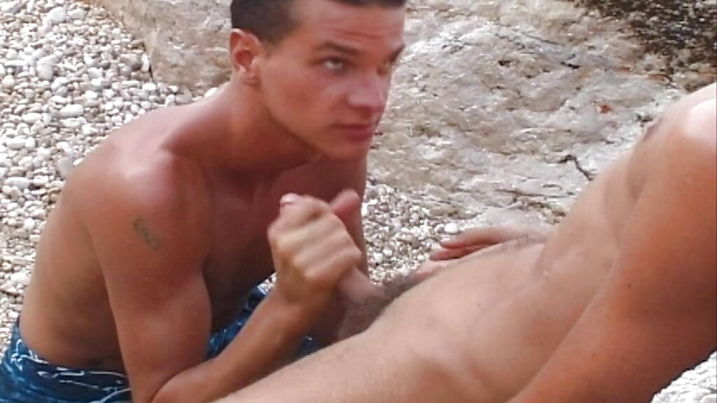 Young Hung Muscle Duo Gets Off Together on the Sand and