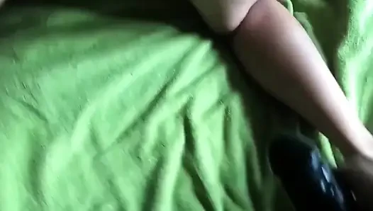 Lezbiyen kasap beni strap-on giymeye ikna etti