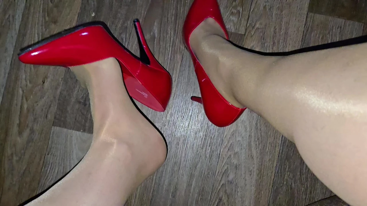 Louise Nylontease Νάιλον κάλτσα Tease Crossdresser