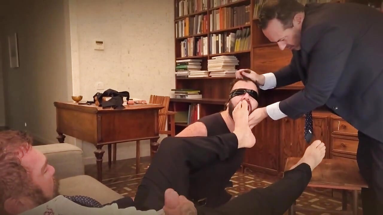 Poslušni dostavljač