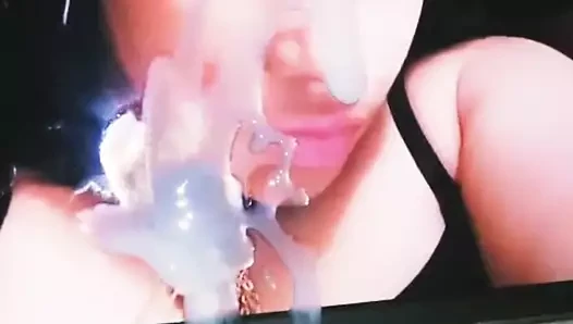 haraç kraliçeleri için cumtribute