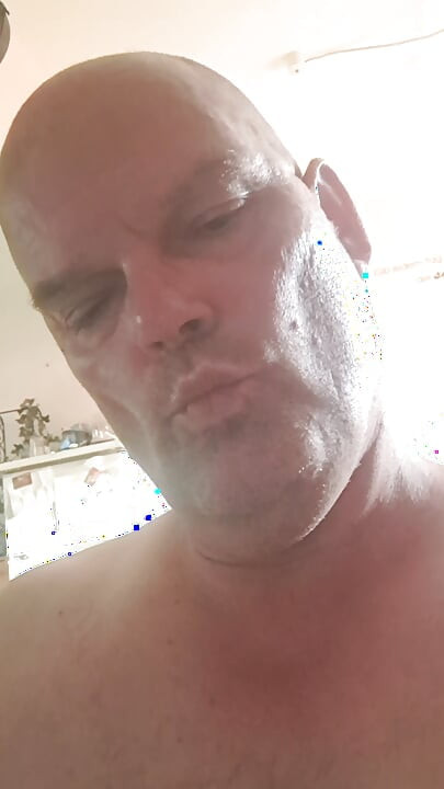 ¿Quién quiere follarme?!?