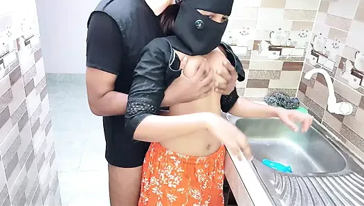 Desi bhabhi pussy fuck in the kitchen room by dever