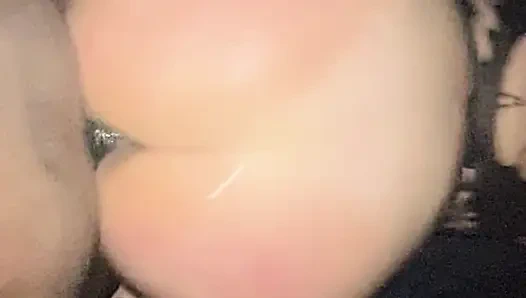 Yanaklarımı büyük siyah yarağında zıplatıyor