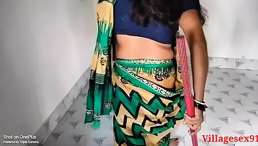 Green Saree indian Mature Sex In Fivester Hotel ( Official Video By Villagesex91)