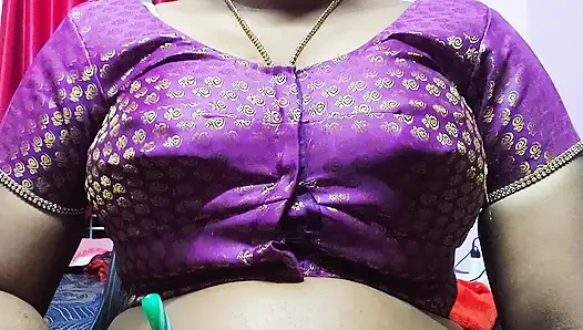 Yatak odasında en iyi arkadaşla ateşli Hintli seks.