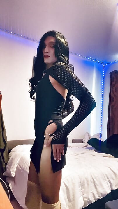 HOT INDIAN FIVE BOY SEXY CROSSDRESSER