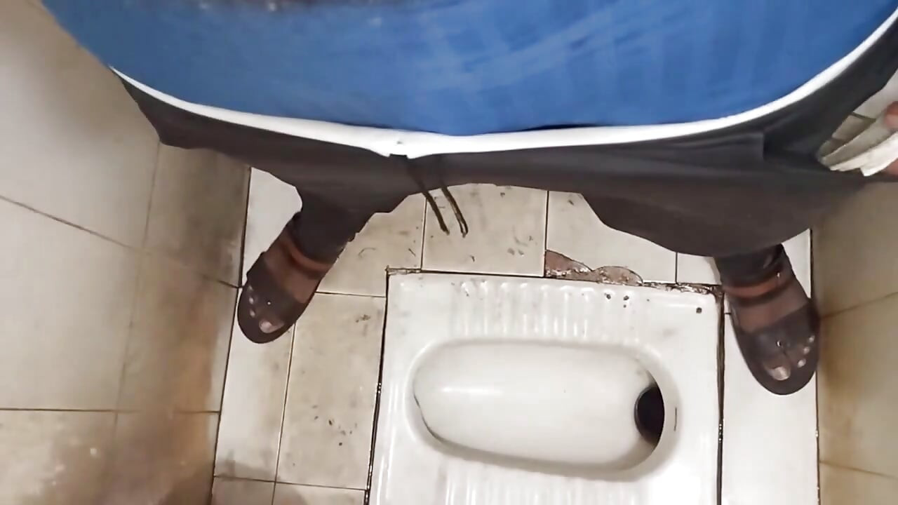 키스하고 딜도 자지를 따먹는 마누라
