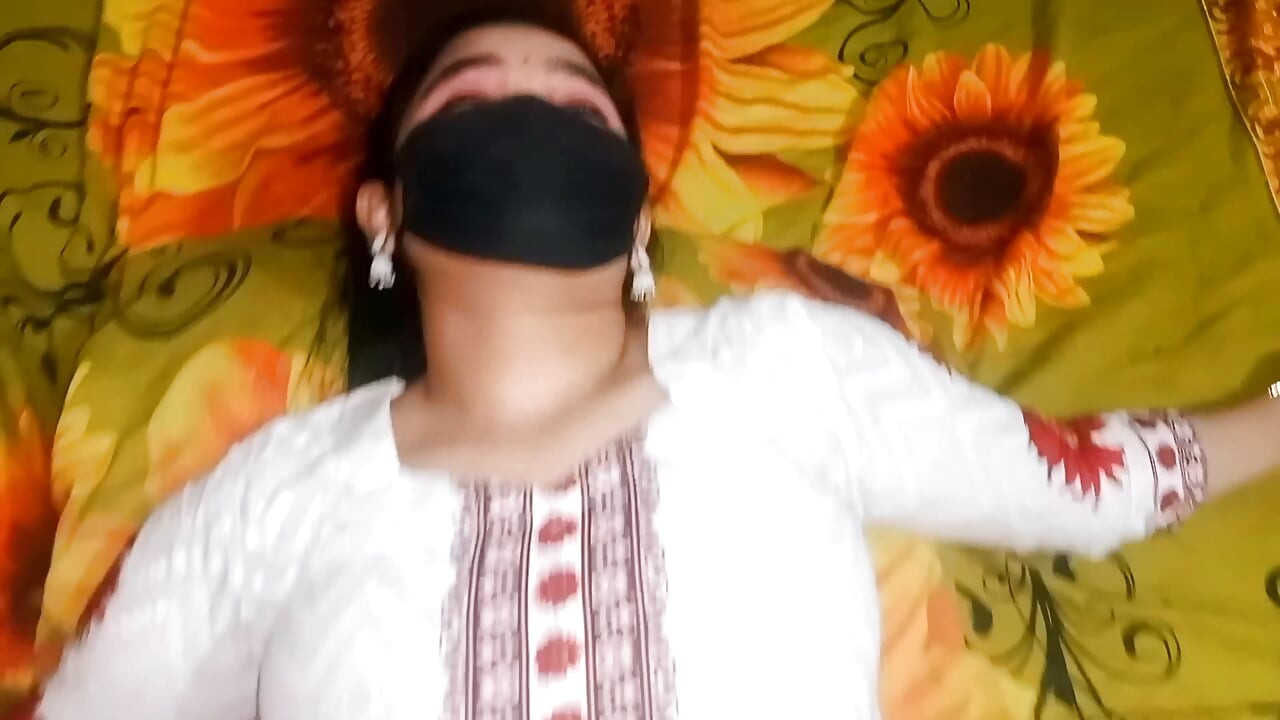 Video hot pasangan bangla india asli
