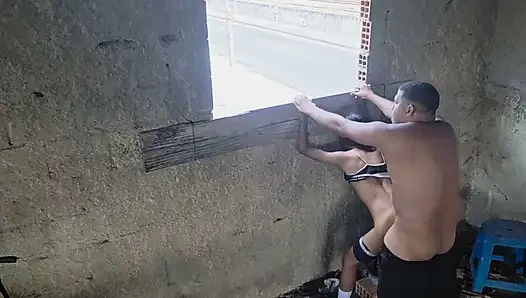 Я поймал мяч на террасе, 100% анальный секс