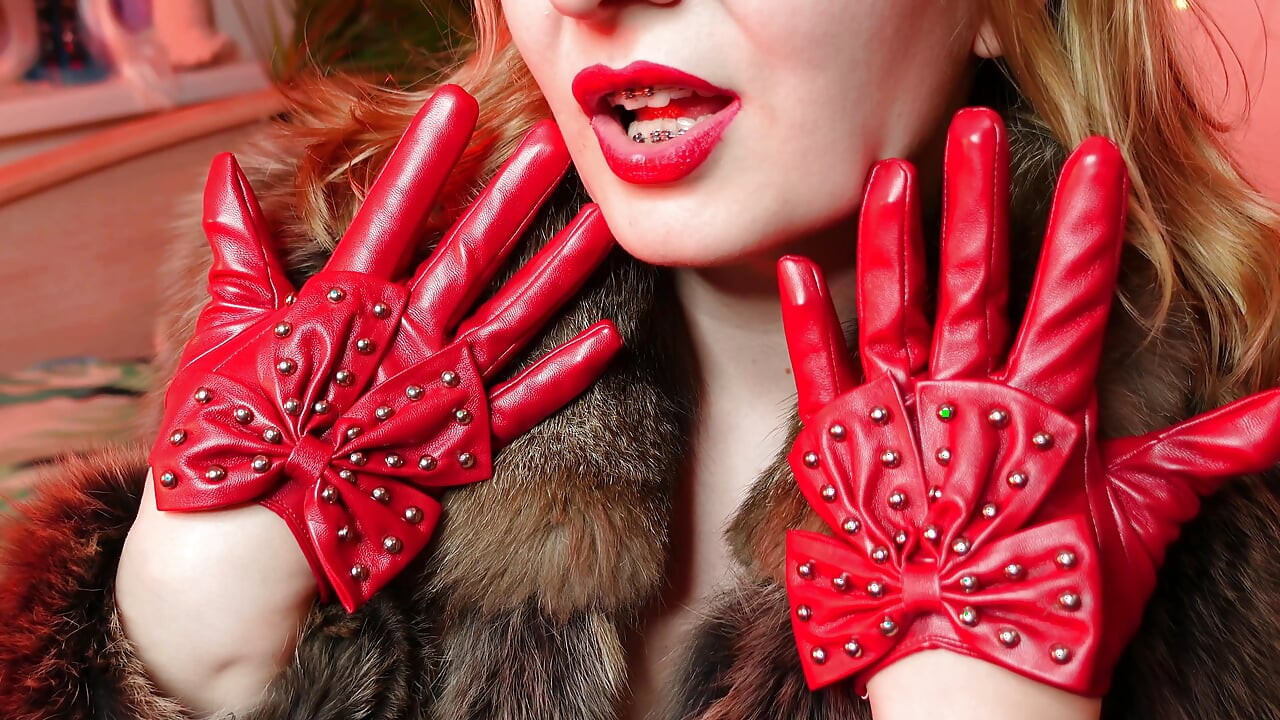 ASMR sexy avec des gants rouges
