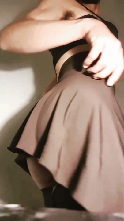 Femboy Maroc crossdress trans mtf mặc đồ lót gợi cảm và đồ lót khiến tôi cảm thấy thoải mái và thỏa mãn