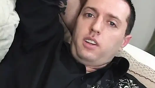 Büyük memeli sarışın orta yaşlı seksi kadın amcık sikişiyor büyük klasik yarak emiyor