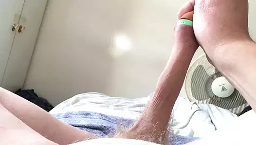 Kısa video, uzun sünnet derisi - kauçuk oyuncak