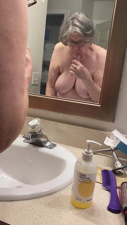 Teeth brushing