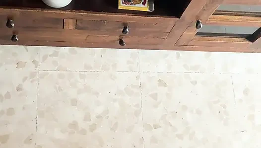 Gadis amatir dengan tubuh aduhai akhirnya setuju casting di kamar hotel