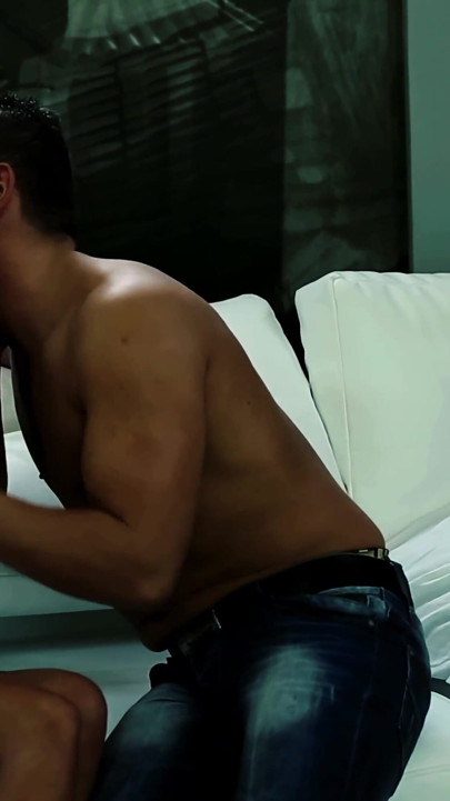 ジーナ・ディヴァインは一晩中セックスできる