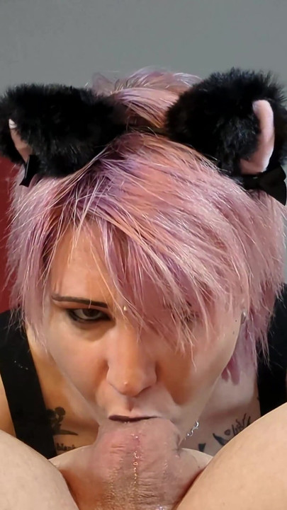 Iconic moment from "Pink haired girl gives sloppy deepthroat and gets a cumshot into her mouth"