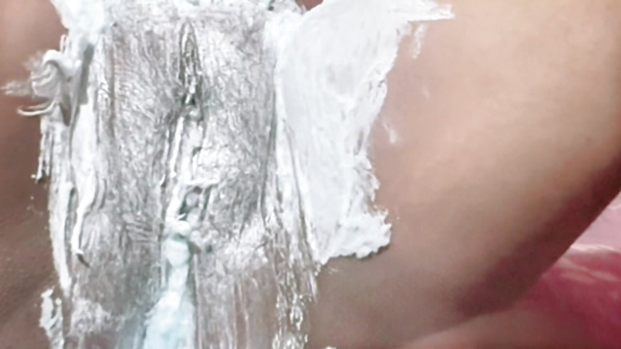 My big pussy shaving pussy