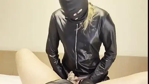 Dominatrix, ich sauge meine Sissy gut und ficke sie in allen Positionen gut