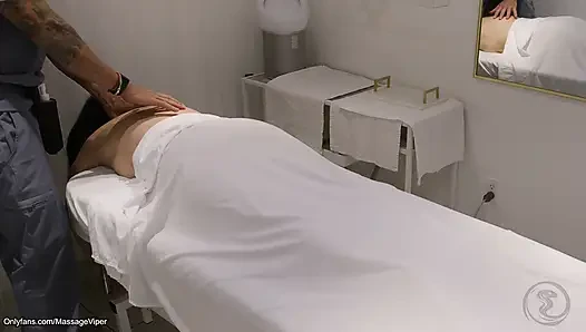 Meşru masaj müşterisi mutlu sonla bitiyor